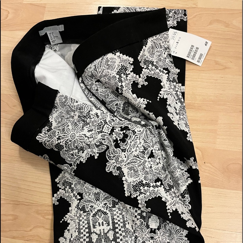 NWT Paisley Slacks with front snap & button.